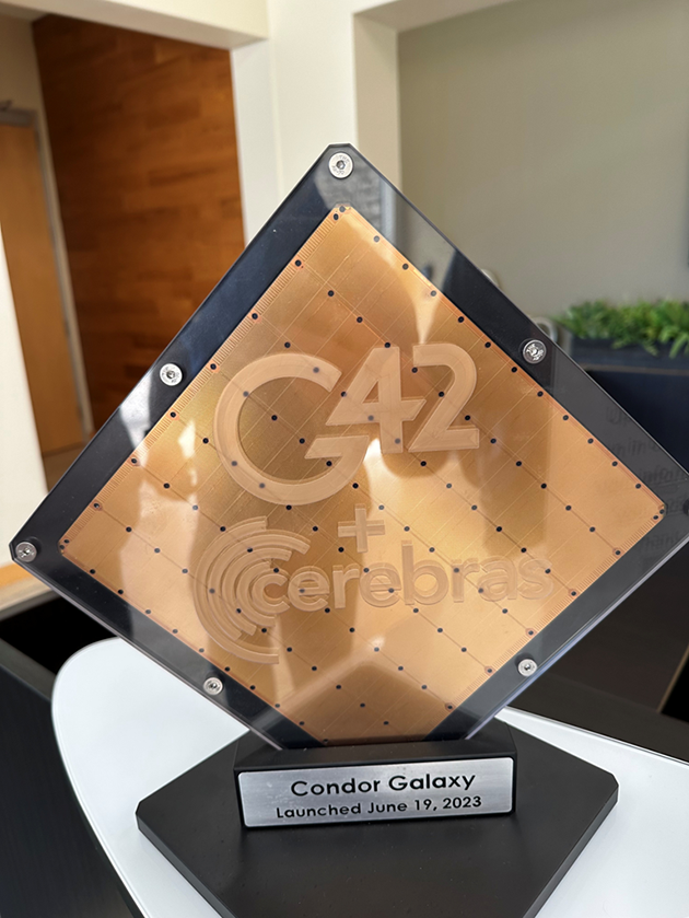 Cerebras plate-sized computer chip image