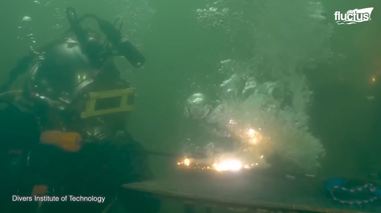 Divers Institute of Technology undersea cable management image